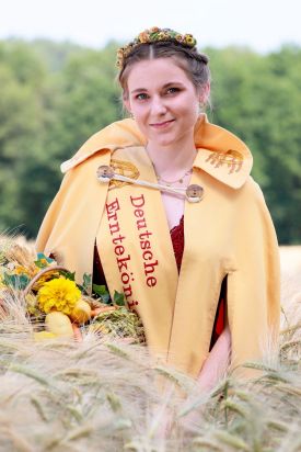 Deutsche Erntekönigin 2022 Rike I.
